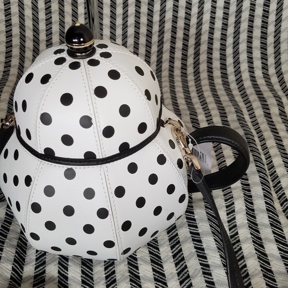 MAKE AN OFFER 🕊kate spade alice teapot tea party white crossbody new with tag - Picture 2 of 4